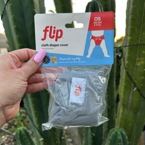 Flip diaper cover by Bum Genius O/S